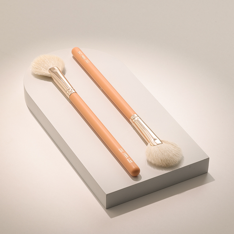 https://image.oliveyoung.co.kr/cfimages/cf-goods/uploads/images/thumbnails/10/0000/0011/A00000011835511ko.jpg?l=ko