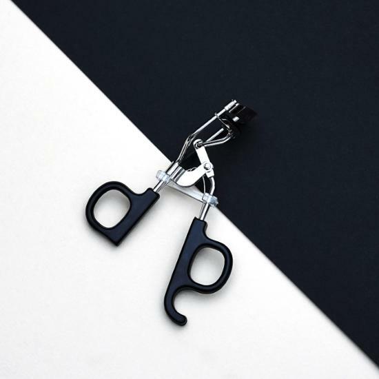 https://image.oliveyoung.co.kr/cfimages/cf-goods/uploads/images/thumbnails/10/0000/0013/A00000013815613ko.jpg?l=ko