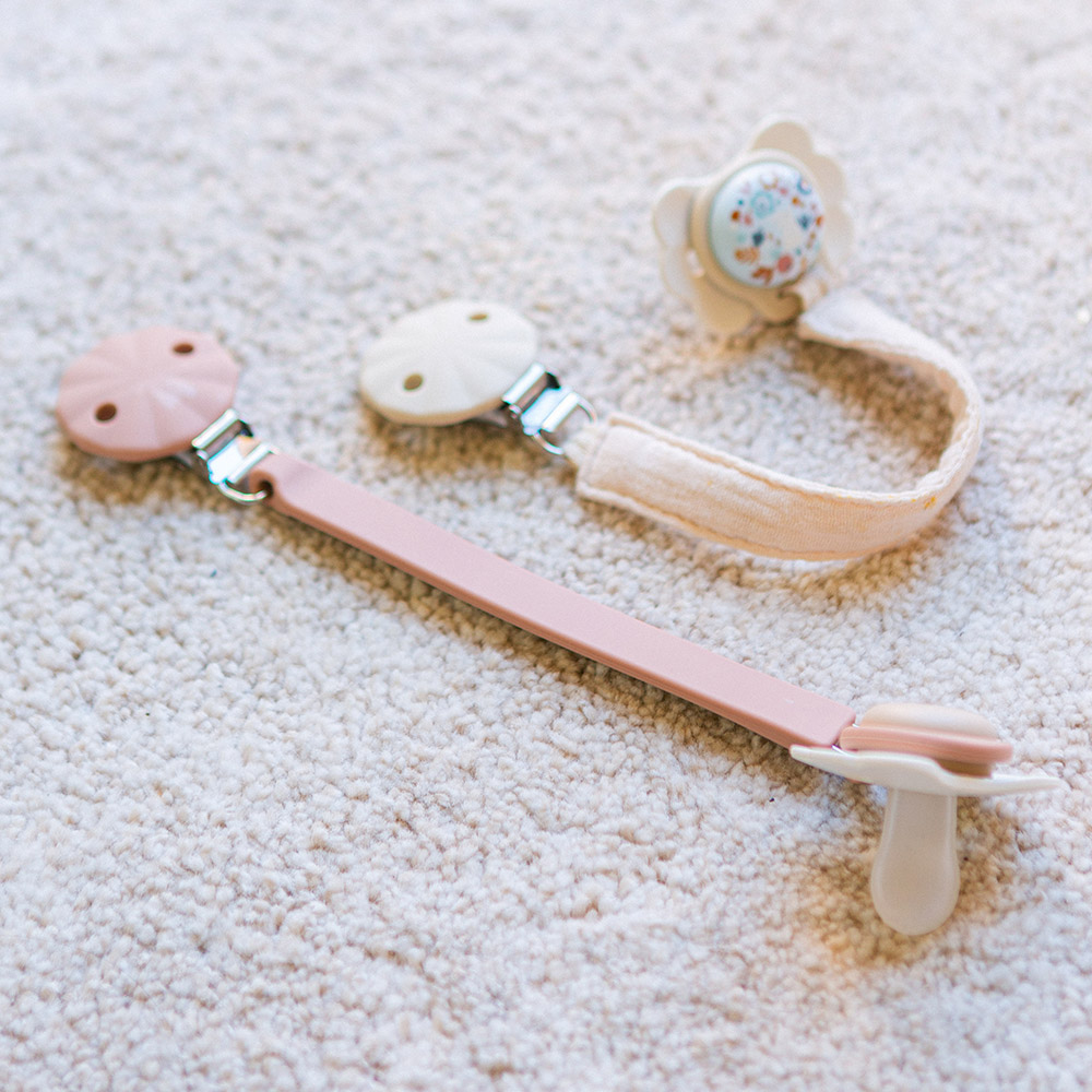 https://image.oliveyoung.co.kr/cfimages/cf-goods/uploads/images/thumbnails/10/0000/0013/B00000013883306ko.jpg?l=ko