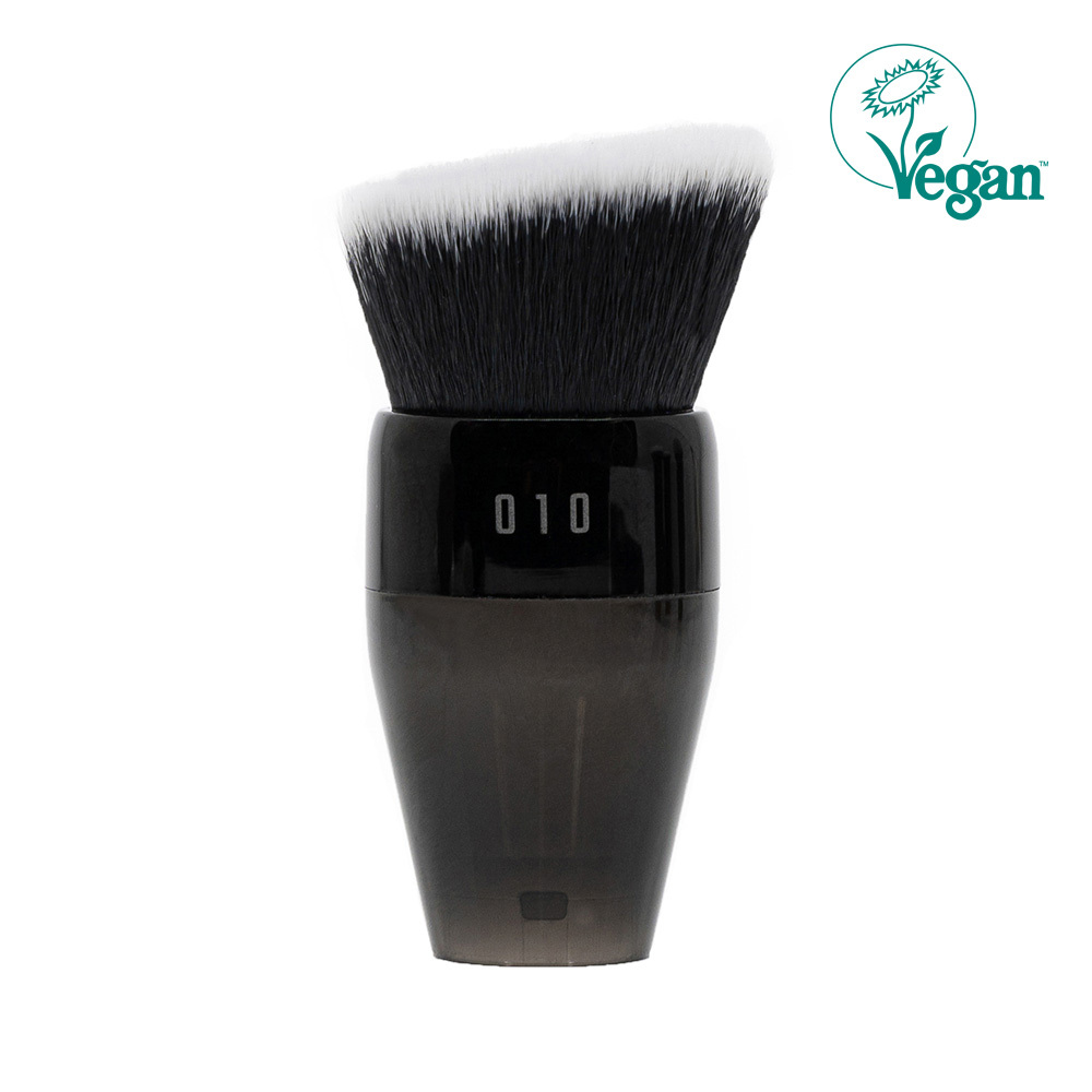 Augus 010 diagonal foundation brush head