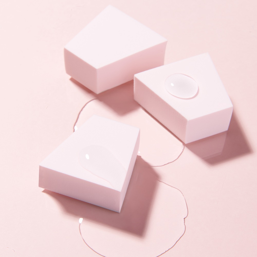 https://image.oliveyoung.co.kr/cfimages/cf-goods/uploads/images/thumbnails/10/0000/0018/A00000018302404ko.jpg?l=ko