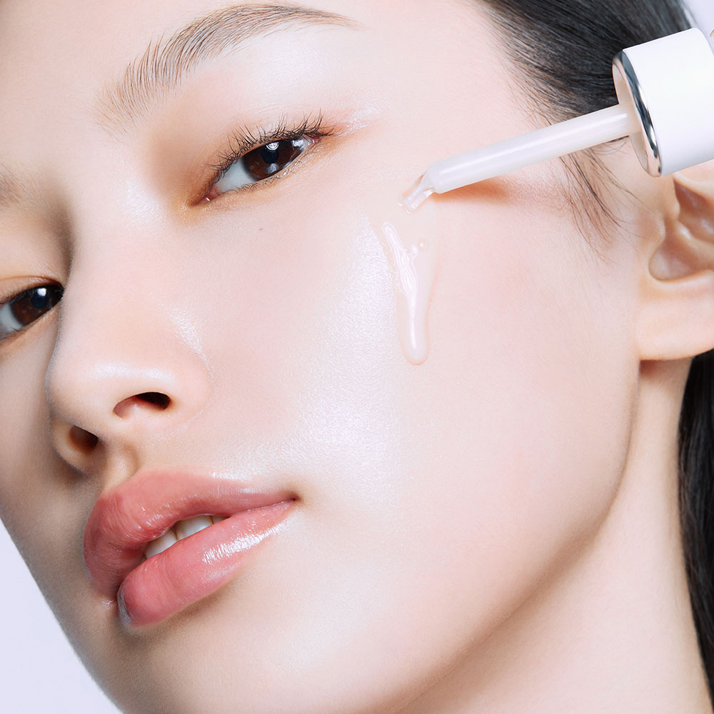 https://image.oliveyoung.co.kr/cfimages/cf-goods/uploads/images/thumbnails/10/0000/0019/A00000019833917ko.jpg?l=ko