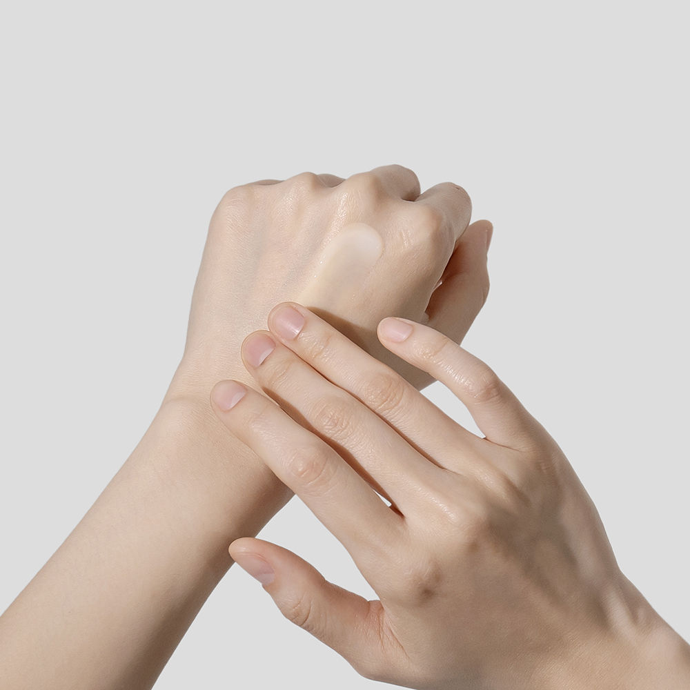 https://image.oliveyoung.co.kr/cfimages/cf-goods/uploads/images/thumbnails/10/0000/0020/A00000020631205ko.jpg?l=ko