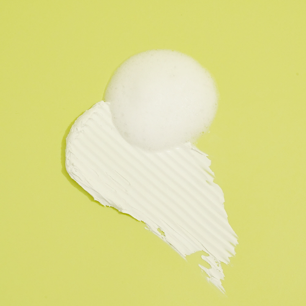 https://image.oliveyoung.co.kr/cfimages/cf-goods/uploads/images/thumbnails/10/0000/0020/A00000020766406ko.jpg?l=ko