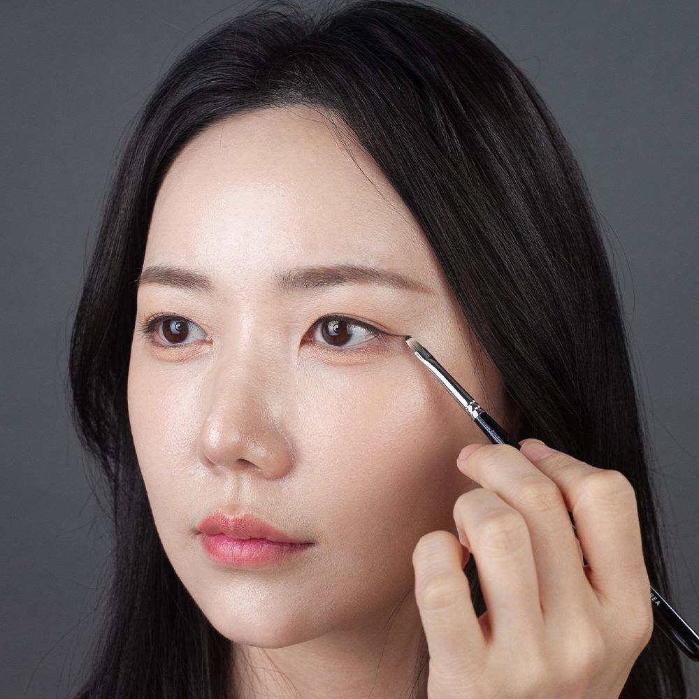 https://image.oliveyoung.co.kr/cfimages/cf-goods/uploads/images/thumbnails/10/0000/0020/A00000020895305ko.jpg?l=ko