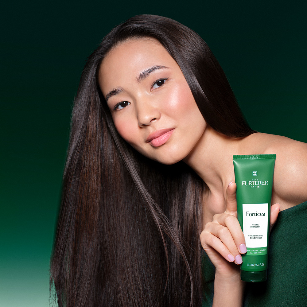 https://image.oliveyoung.co.kr/cfimages/cf-goods/uploads/images/thumbnails/10/0000/0021/A00000021329521ko.jpg?l=ko