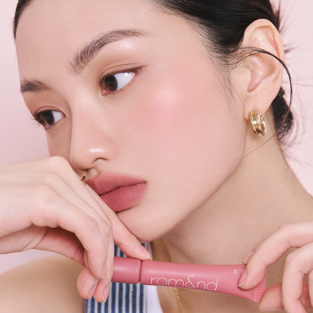 https://image.oliveyoung.co.kr/cfimages/cf-goods/uploads/images/thumbnails/10/0000/0021/A00000021947738ko.jpg?l=ko