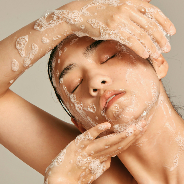 https://image.oliveyoung.co.kr/cfimages/cf-goods/uploads/images/thumbnails/10/0000/0022/A00000022981903ko.jpg?l=ko