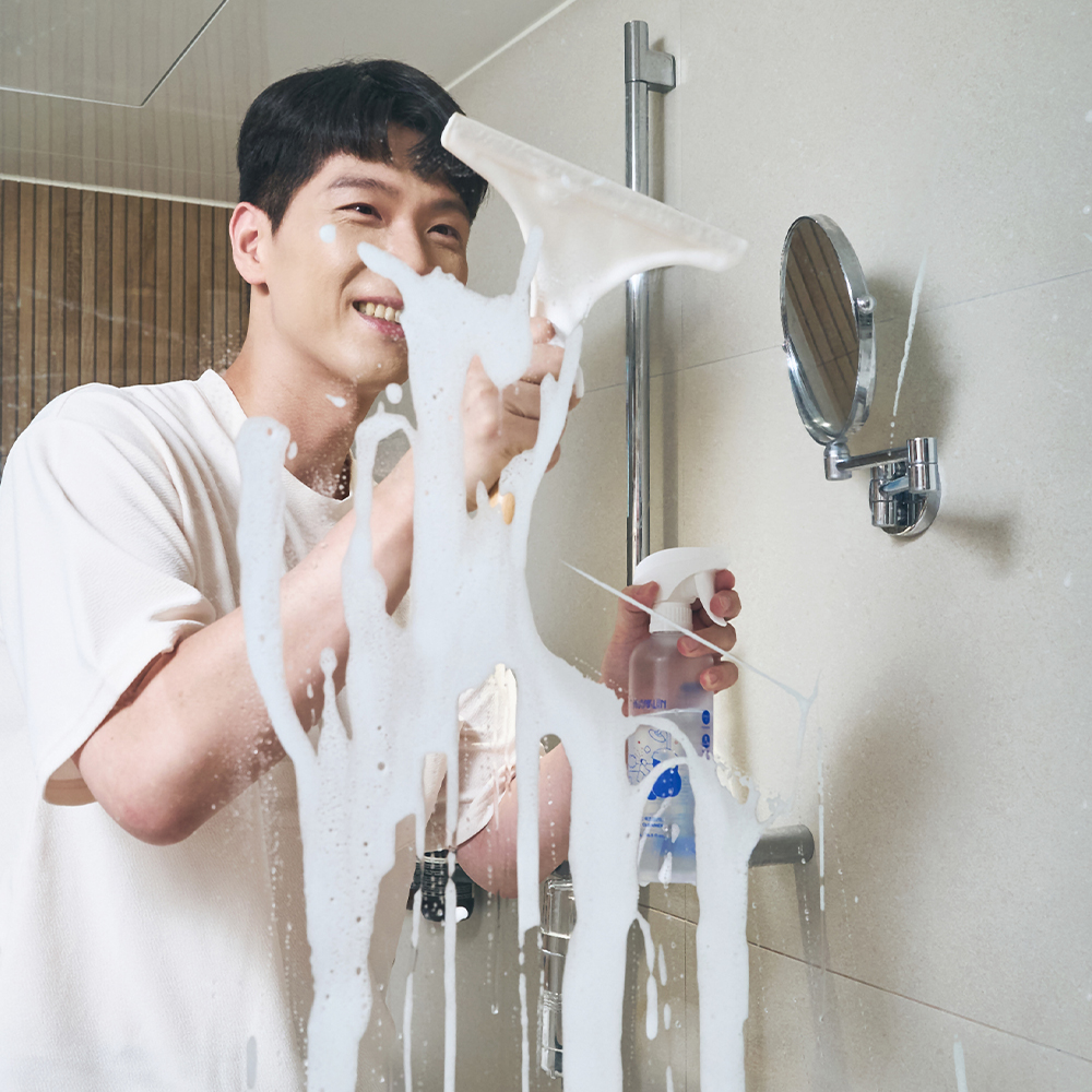 https://image.oliveyoung.co.kr/cfimages/cf-goods/uploads/images/thumbnails/10/0000/0023/B00000023320107ko.jpg?l=ko