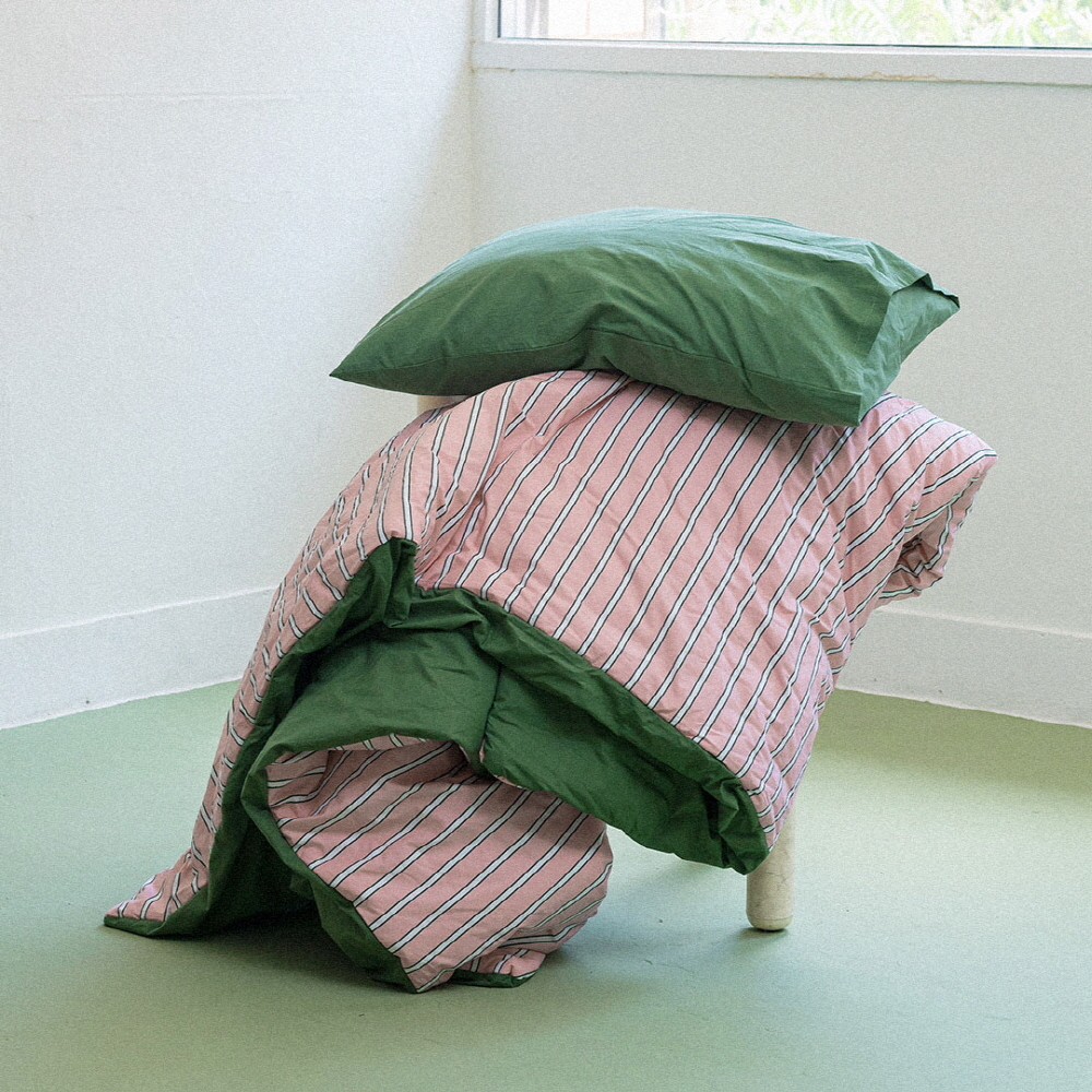 https://image.oliveyoung.co.kr/cfimages/cf-goods/uploads/images/thumbnails/10/0000/0023/B00000023496102ko.jpg?l=ko