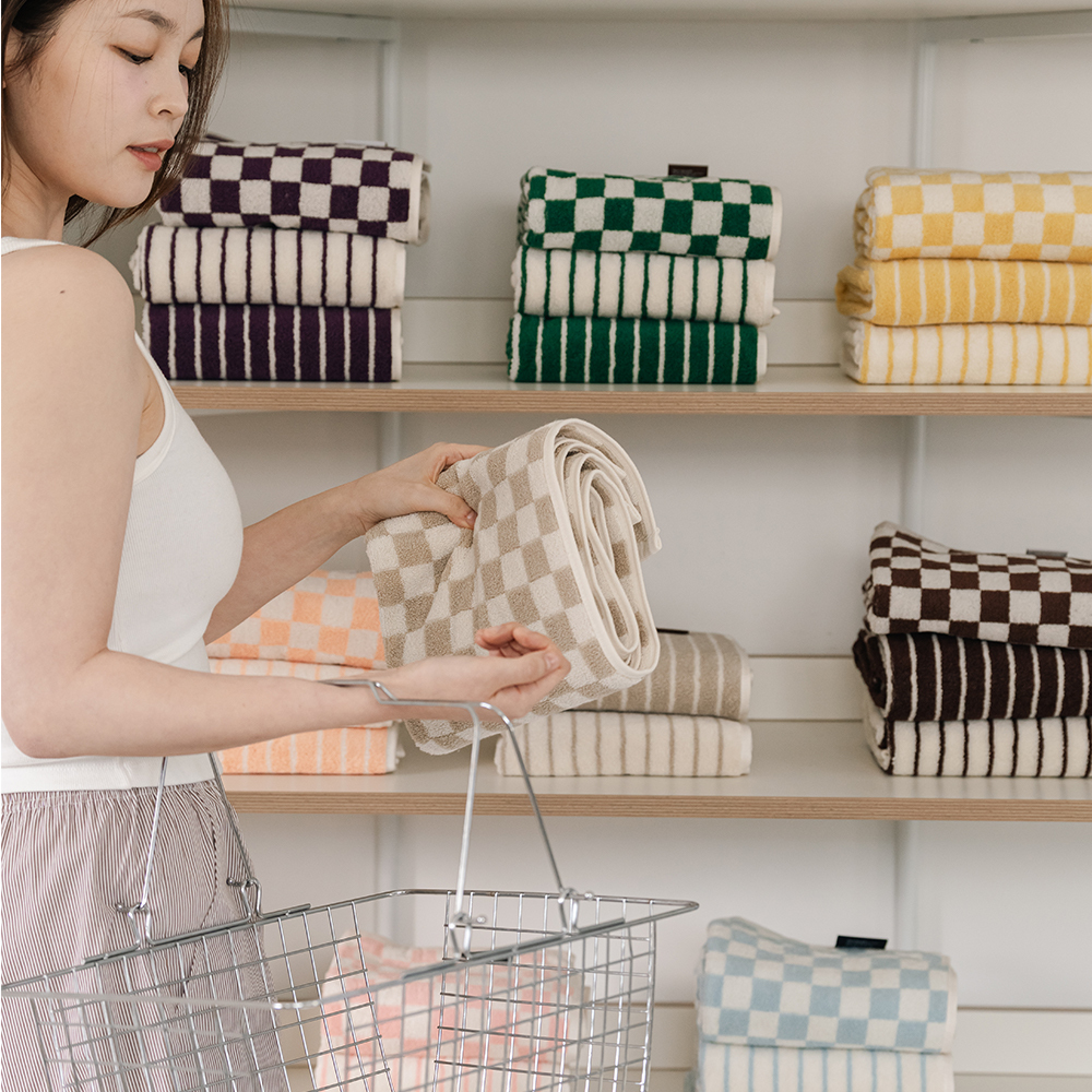 https://image.oliveyoung.co.kr/cfimages/cf-goods/uploads/images/thumbnails/10/0000/0024/A00000024112001ko.jpg?l=ko