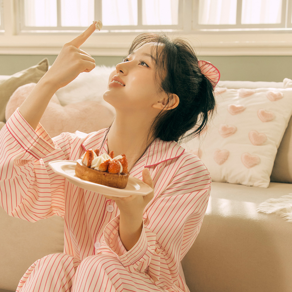 https://image.oliveyoung.co.kr/cfimages/cf-goods/uploads/images/thumbnails/10/0000/0024/A00000024135209ko.jpg?l=ko
