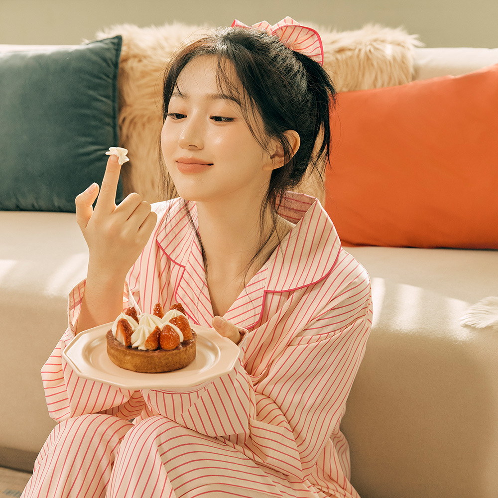 https://image.oliveyoung.co.kr/cfimages/cf-goods/uploads/images/thumbnails/10/0000/0024/A00000024135210ko.jpg?l=ko