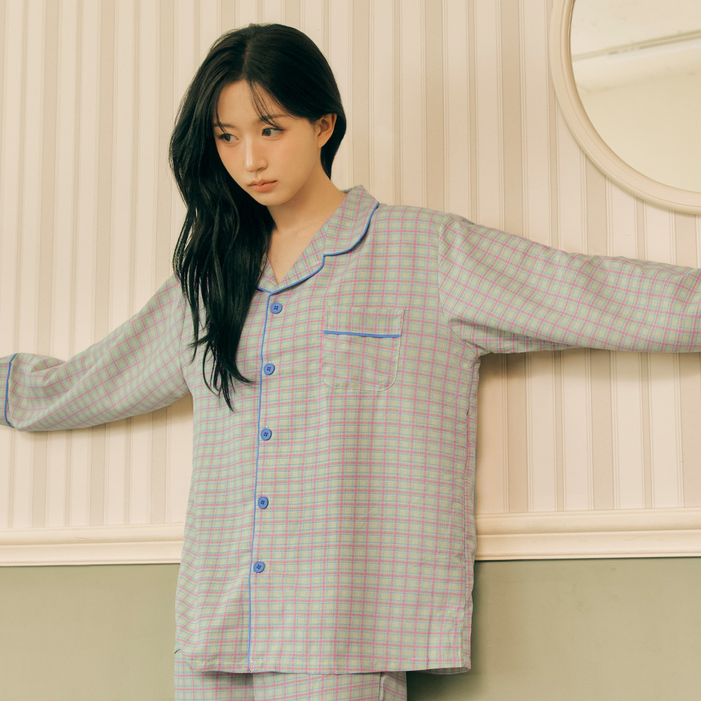 https://image.oliveyoung.co.kr/cfimages/cf-goods/uploads/images/thumbnails/10/0000/0024/A00000024153804ko.jpg?l=ko