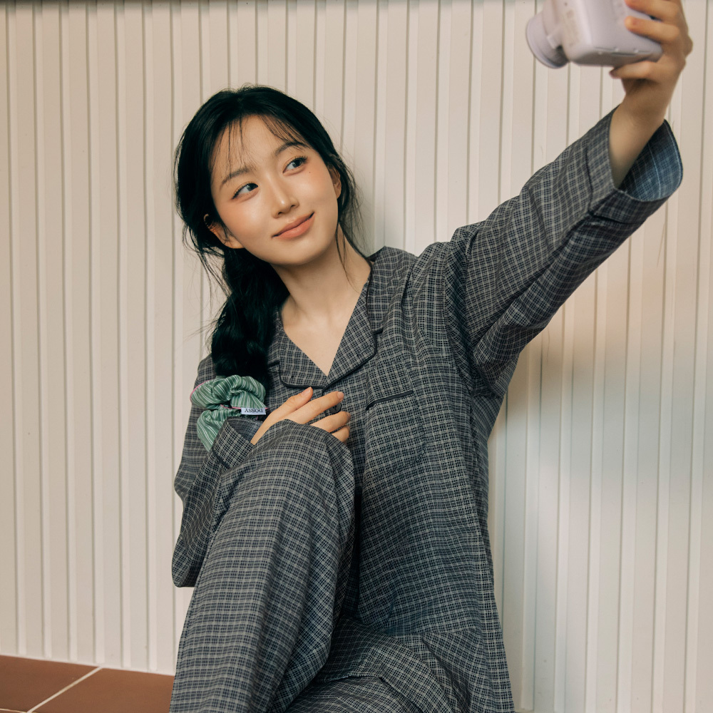 https://image.oliveyoung.co.kr/cfimages/cf-goods/uploads/images/thumbnails/10/0000/0024/A00000024155705ko.jpg?l=ko