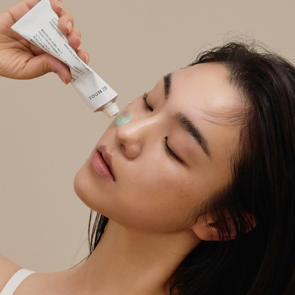 https://image.oliveyoung.co.kr/cfimages/cf-goods/uploads/images/thumbnails/10/0000/0024/A00000024858715ko.jpg?l=ko