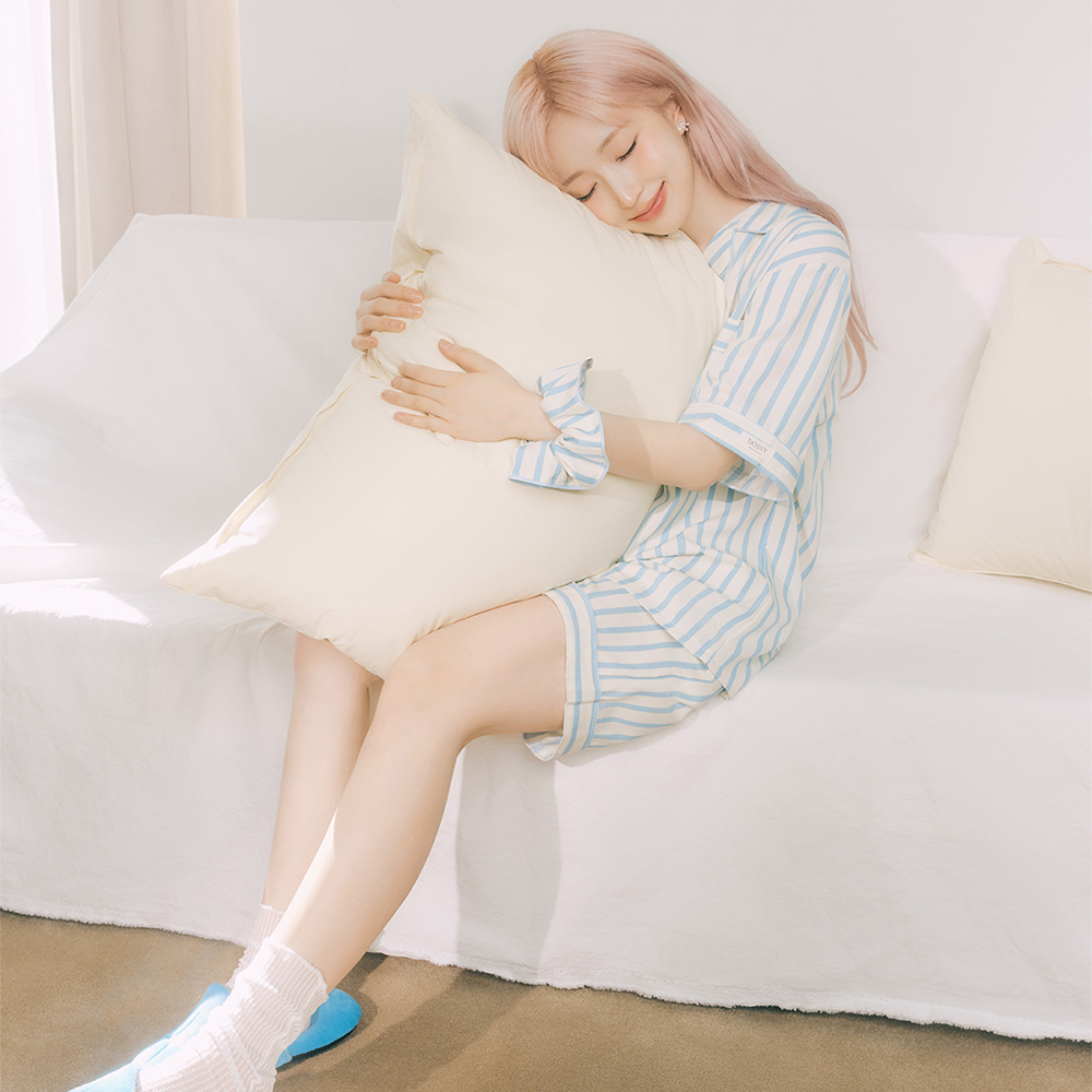 https://image.oliveyoung.co.kr/cfimages/cf-goods/uploads/images/thumbnails/10/0000/0024/A00000024902709ko.jpg?l=ko