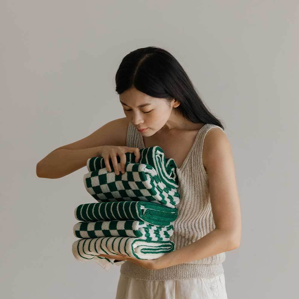 https://image.oliveyoung.co.kr/cfimages/cf-goods/uploads/images/thumbnails/10/0000/0024/B00000024224702ko.jpg?l=ko