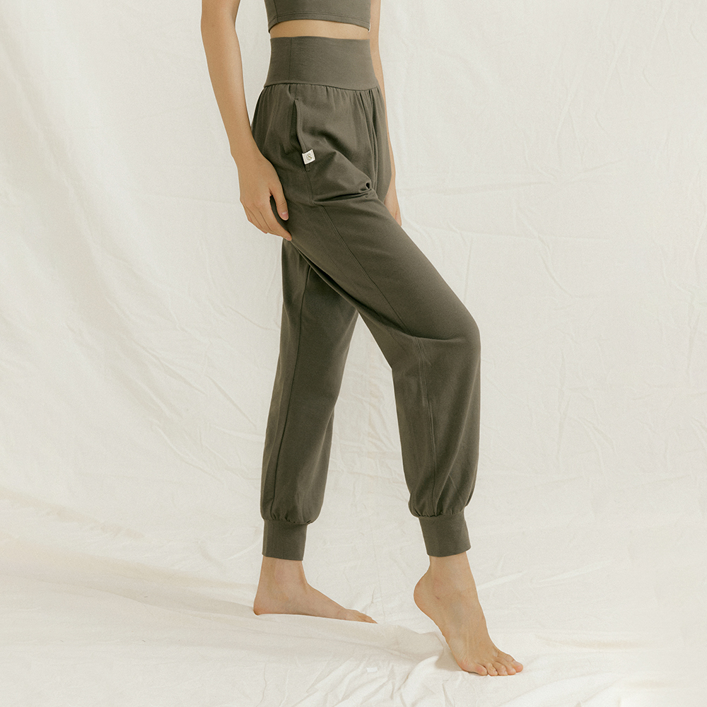 https://image.oliveyoung.co.kr/cfimages/cf-goods/uploads/images/thumbnails/10/0000/0024/B00000024338306ko.jpg?l=ko