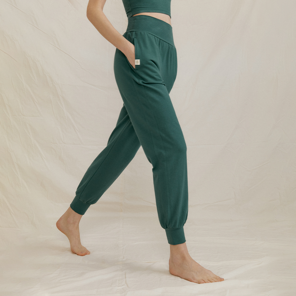 https://image.oliveyoung.co.kr/cfimages/cf-goods/uploads/images/thumbnails/10/0000/0024/B00000024338307ko.jpg?l=ko