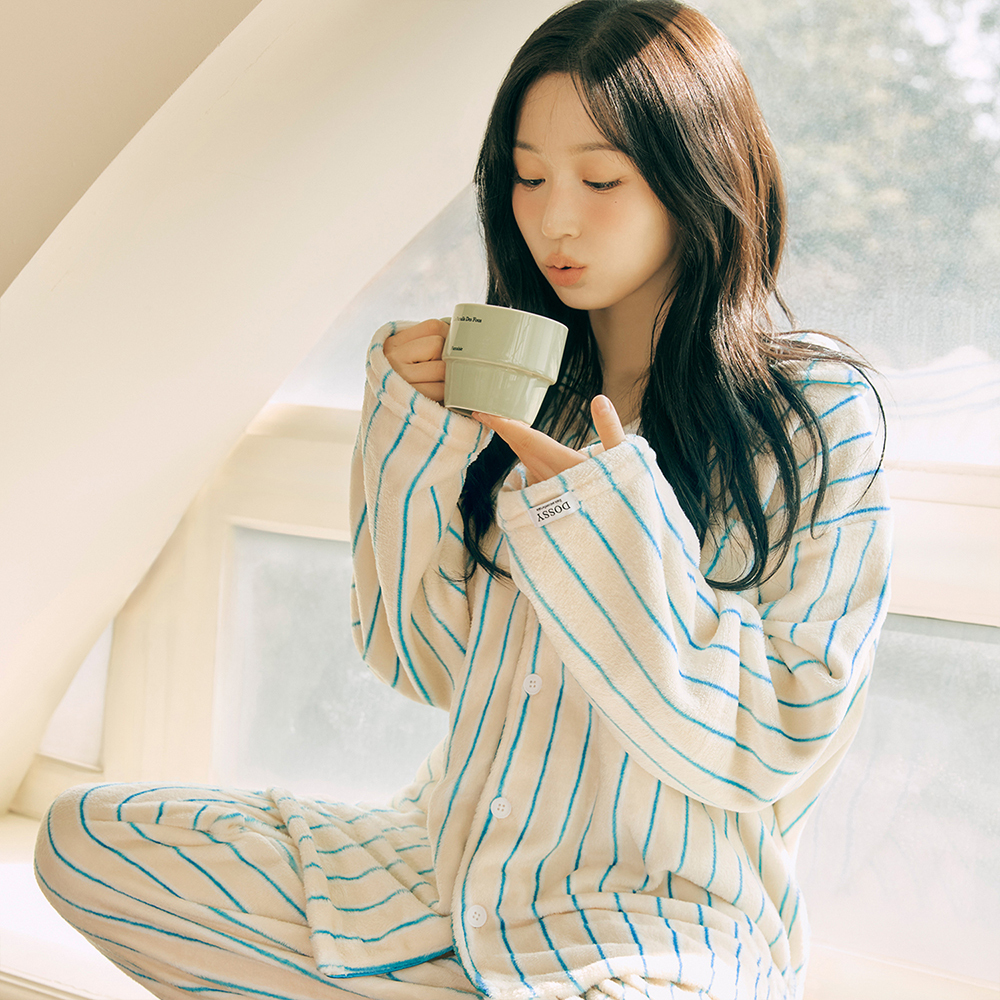 https://image.oliveyoung.co.kr/cfimages/cf-goods/uploads/images/thumbnails/10/0000/0024/B00000024348309ko.jpg?l=ko