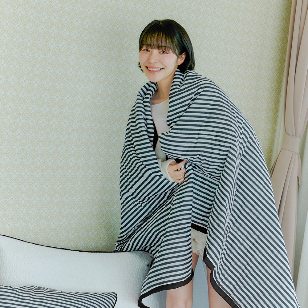 https://image.oliveyoung.co.kr/cfimages/cf-goods/uploads/images/thumbnails/10/0000/0024/B00000024957204ko.jpg?l=ko