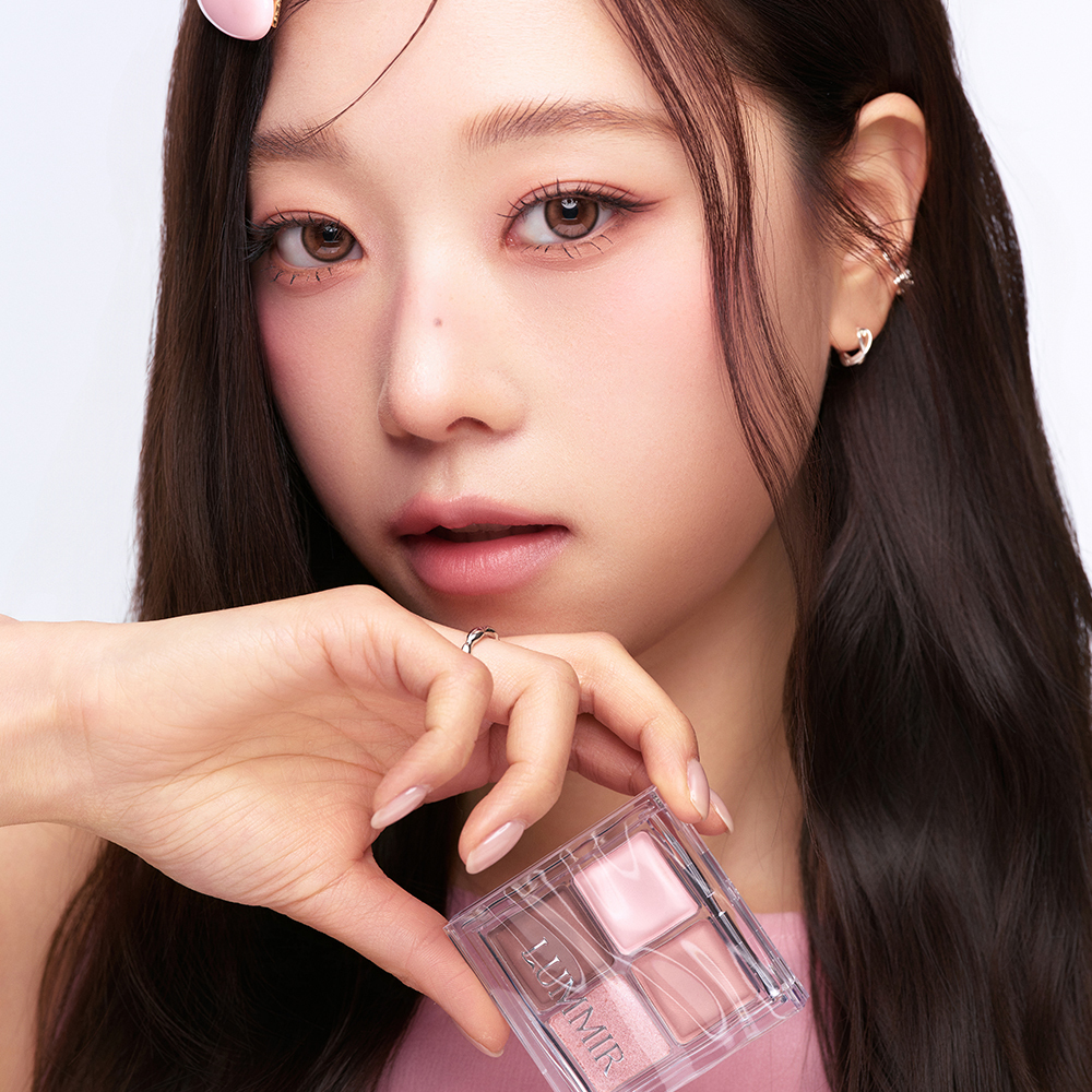 (NEW) Lumir Touch on Eyes Shadow Palette