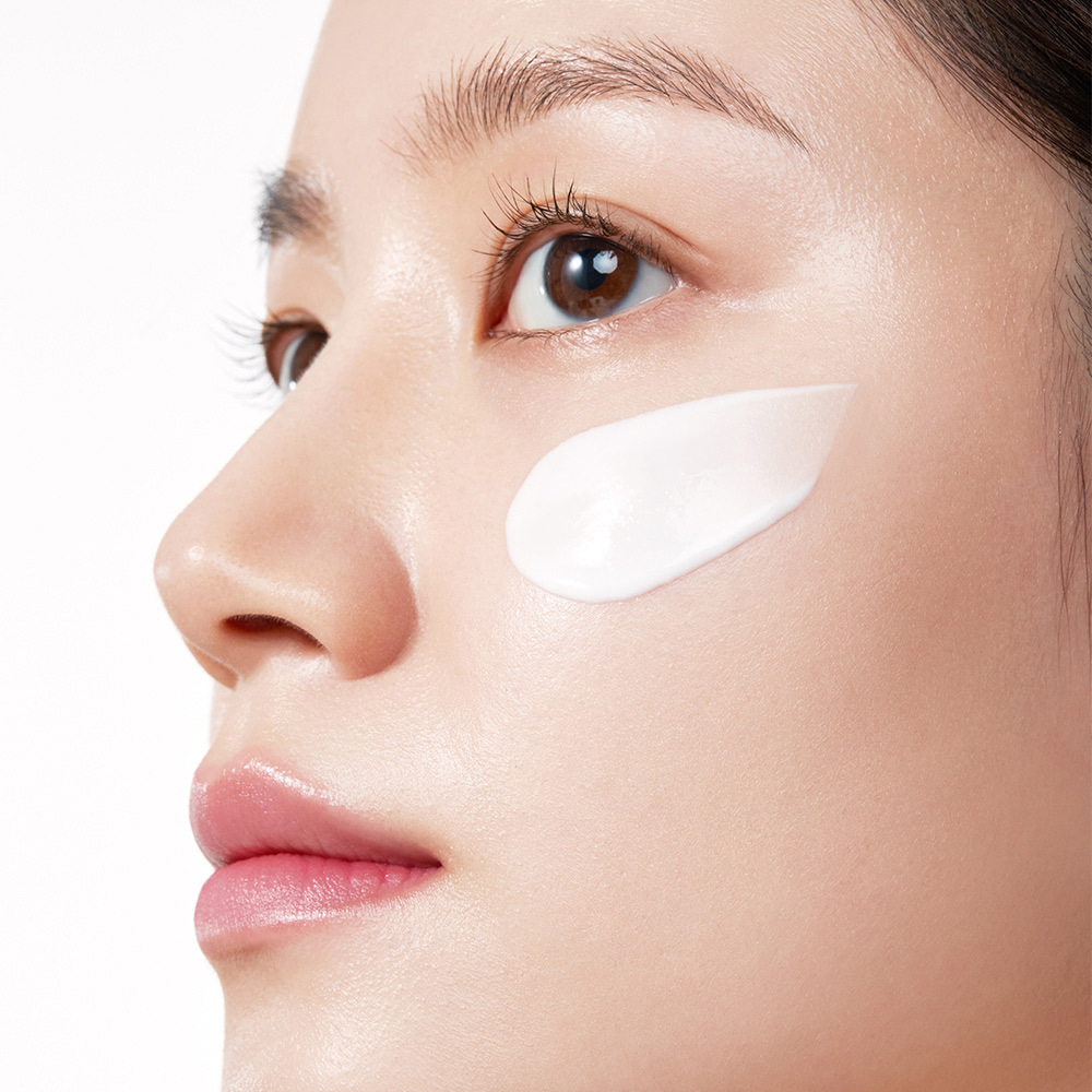 https://image.oliveyoung.co.kr/cfimages/cf-goods/uploads/images/thumbnails/10/0000/0025/A00000025472006ko.jpg?l=ko