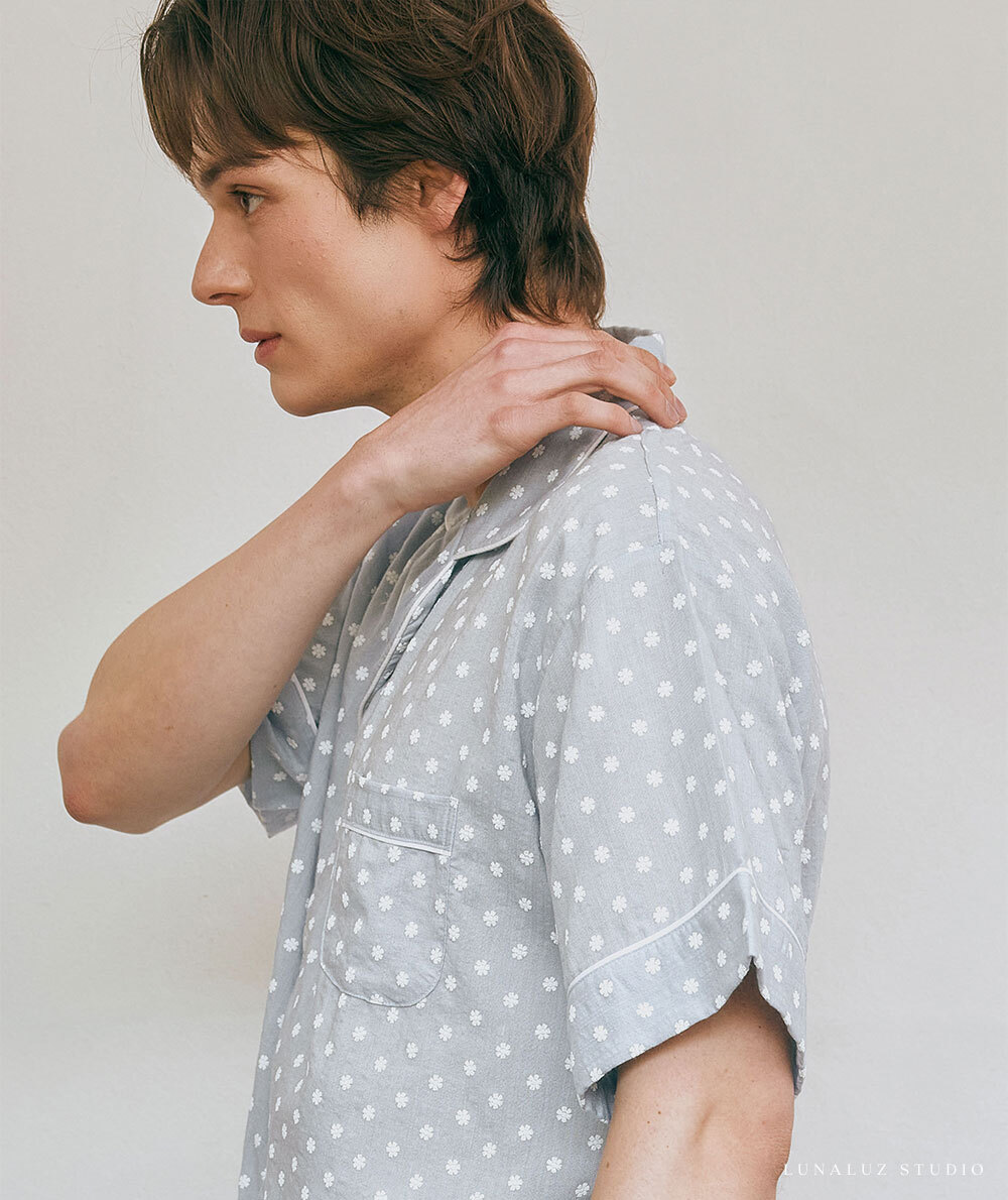 https://image.oliveyoung.co.kr/cfimages/cf-goods/uploads/images/thumbnails/10/0000/0025/A00000025706806ko.jpg?l=ko