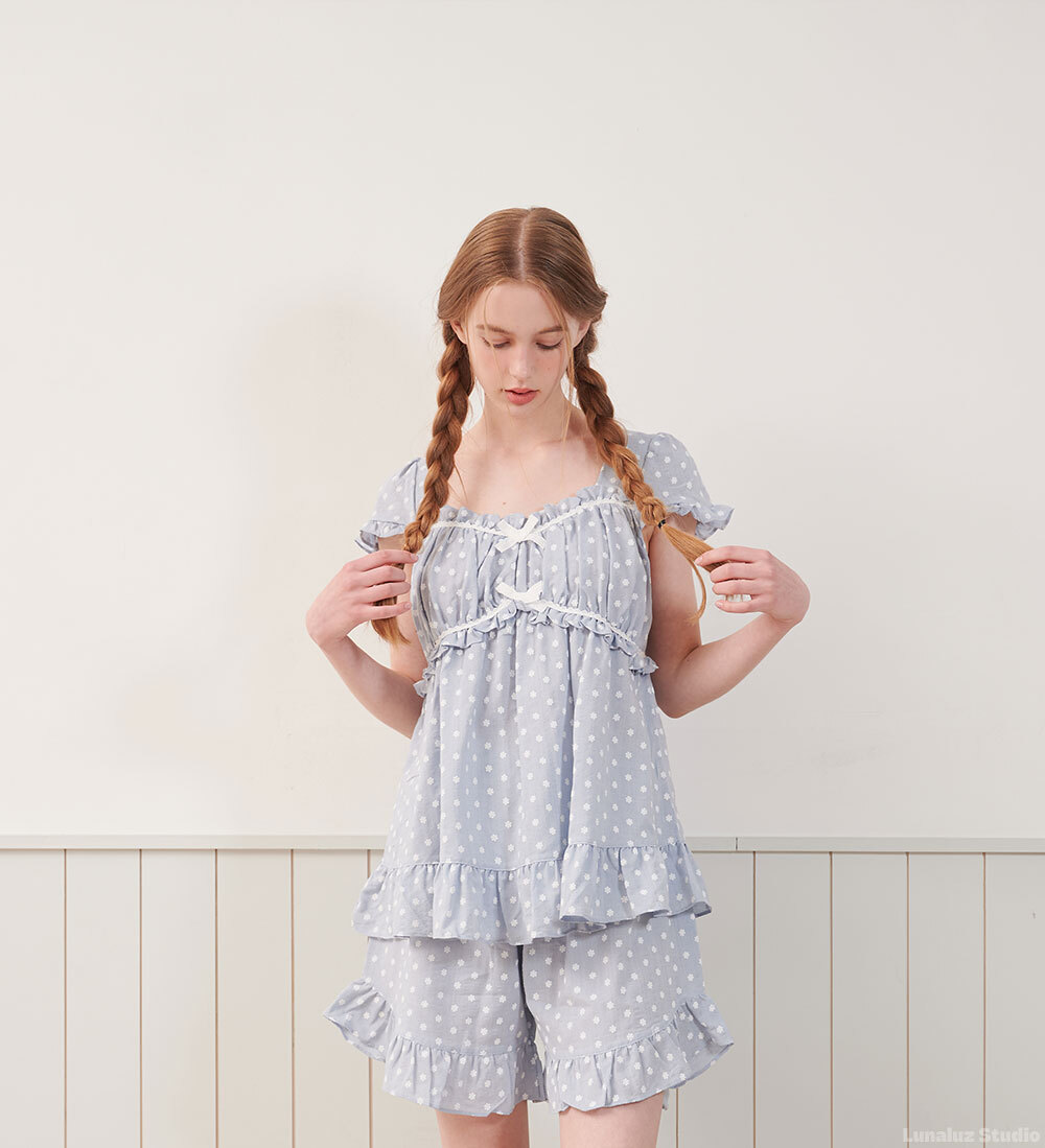 https://image.oliveyoung.co.kr/cfimages/cf-goods/uploads/images/thumbnails/10/0000/0025/A00000025706906ko.jpg?l=ko
