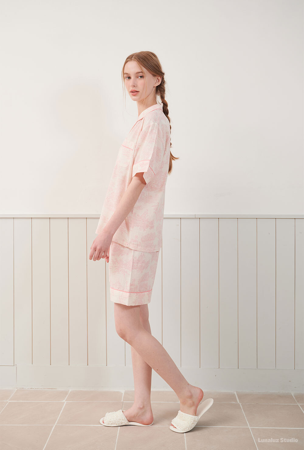 https://image.oliveyoung.co.kr/cfimages/cf-goods/uploads/images/thumbnails/10/0000/0025/A00000025709305ko.jpg?l=ko