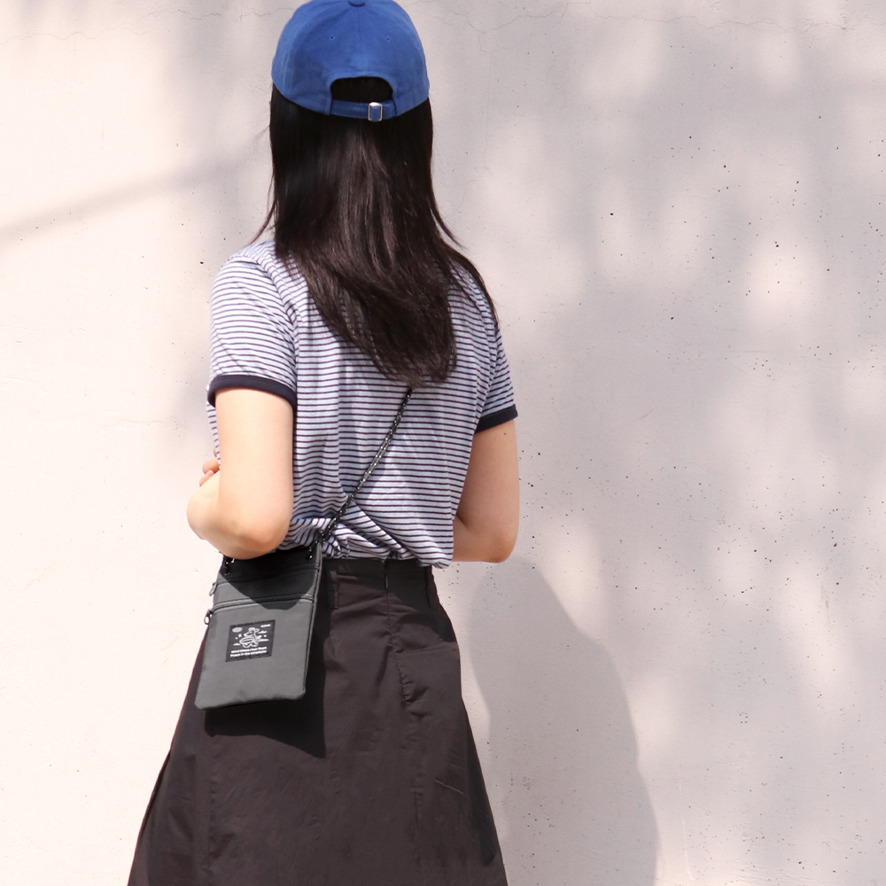 https://image.oliveyoung.co.kr/cfimages/cf-goods/uploads/images/thumbnails/10/0000/0025/B00000025483504ko.jpg?l=ko