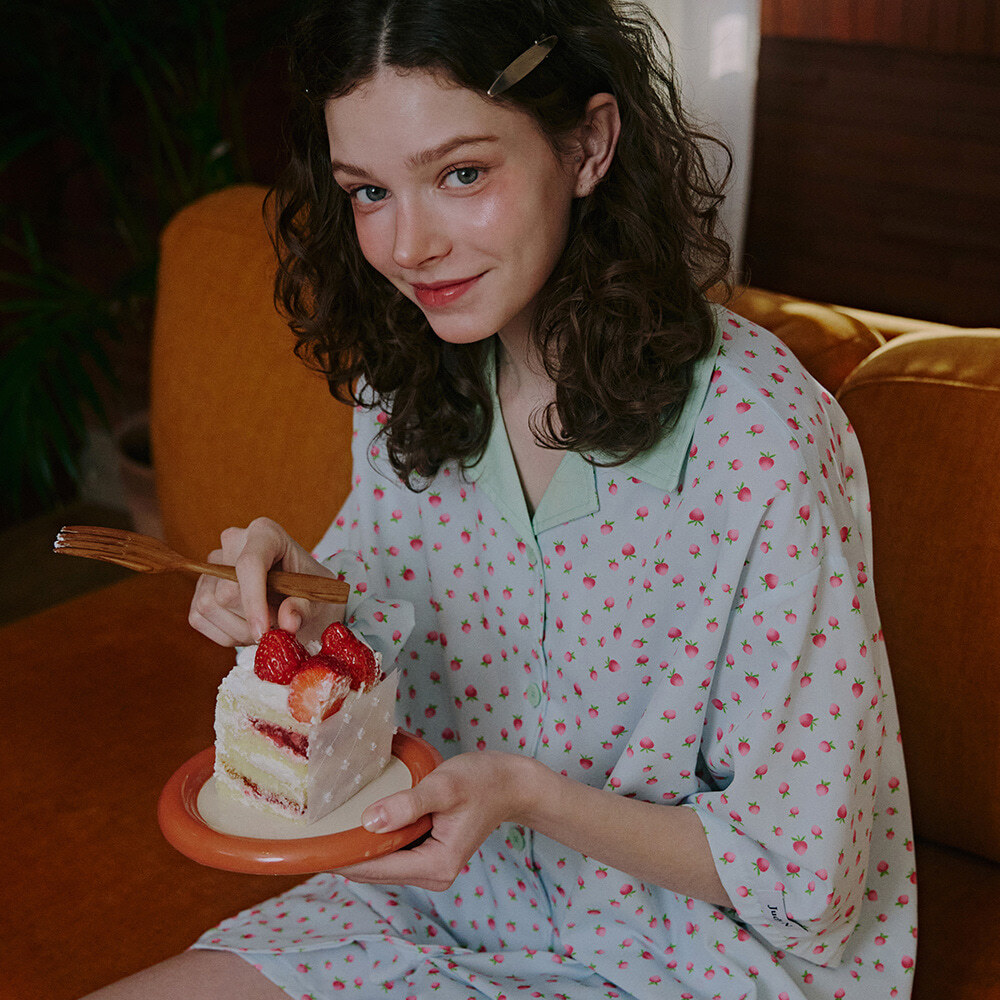 https://image.oliveyoung.co.kr/cfimages/cf-goods/uploads/images/thumbnails/10/0000/0025/B00000025769402ko.jpg?l=ko