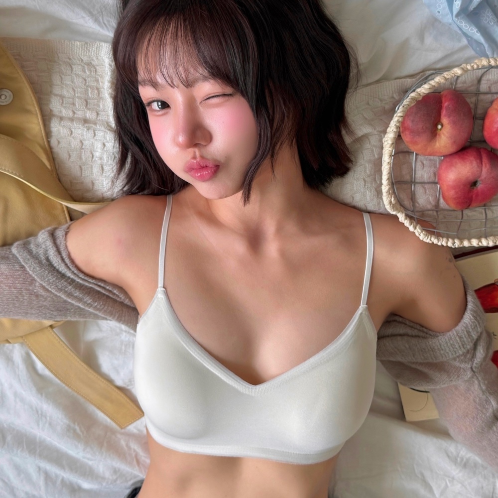 엣프터 누디 볼륨 브라 (바닐라크림/블랙/내추럴스킨/라이트그레이/딥브라운)