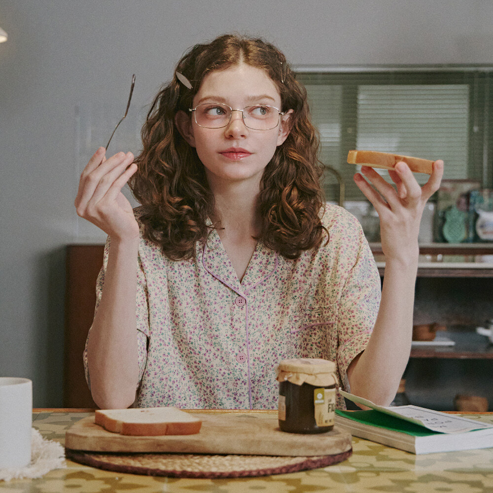 https://image.oliveyoung.co.kr/cfimages/cf-goods/uploads/images/thumbnails/10/0000/0025/B00000025915703ko.jpg?l=ko