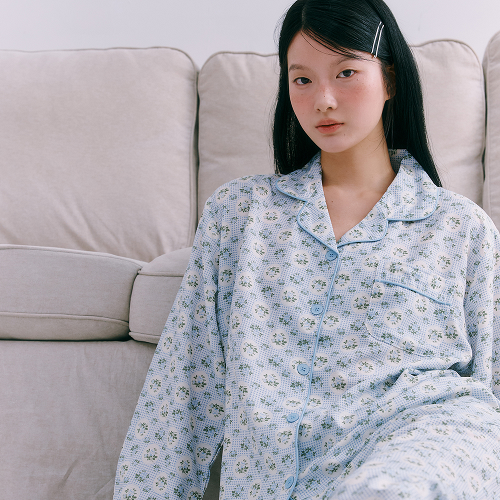 https://image.oliveyoung.co.kr/cfimages/cf-goods/uploads/images/thumbnails/10/0000/0026/A00000026910302ko.jpg?l=ko