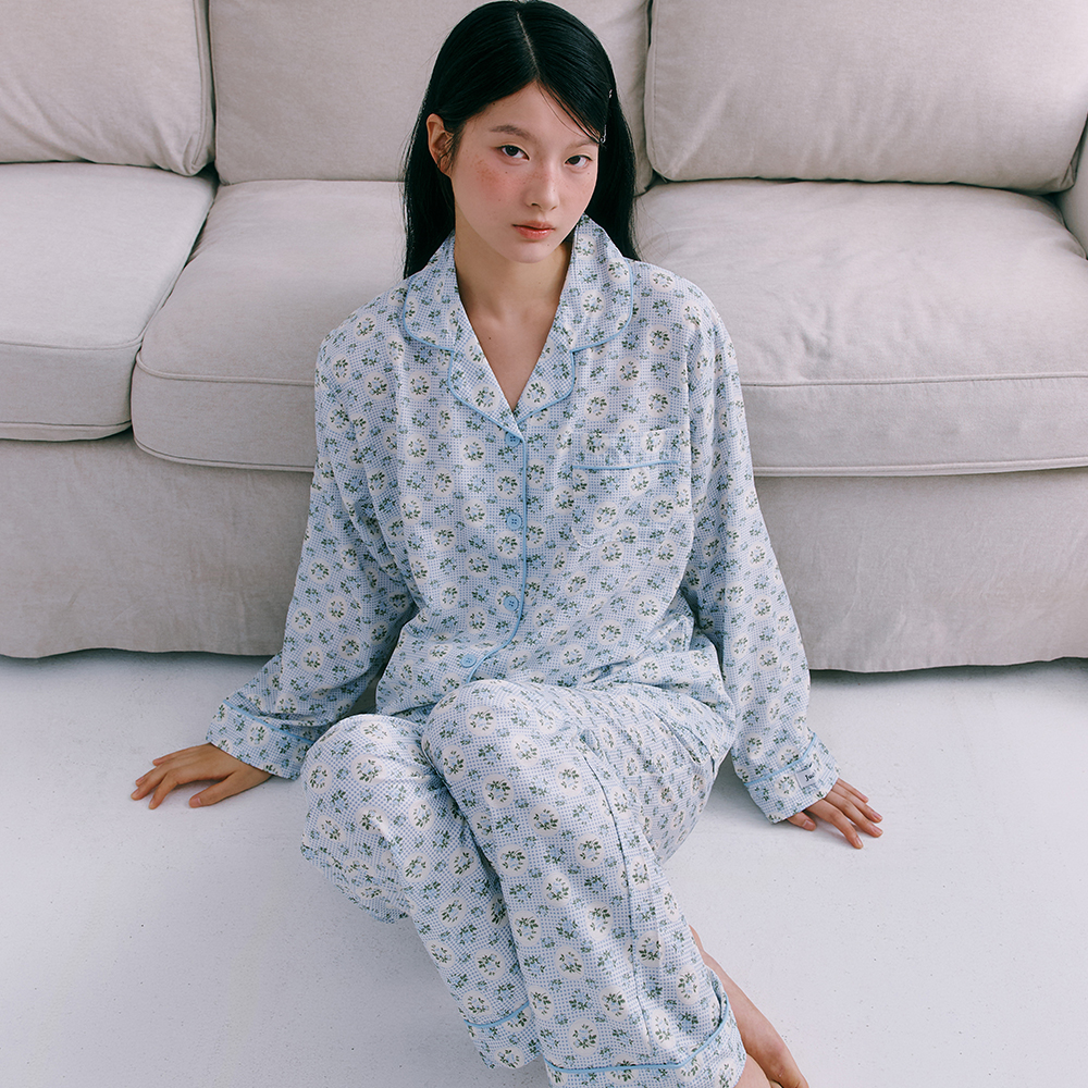 https://image.oliveyoung.co.kr/cfimages/cf-goods/uploads/images/thumbnails/10/0000/0026/A00000026910305ko.jpg?l=ko