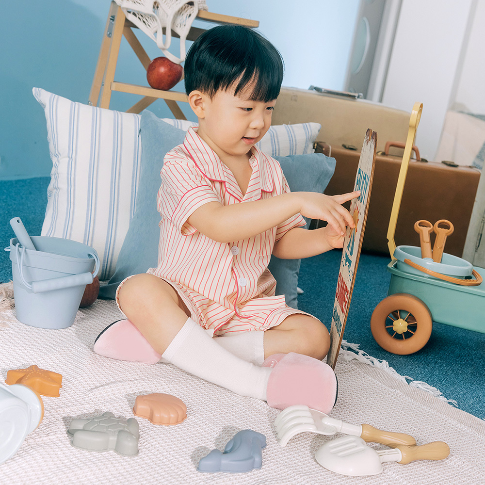 https://image.oliveyoung.co.kr/cfimages/cf-goods/uploads/images/thumbnails/10/0000/0026/B00000026057104ko.jpg?l=ko