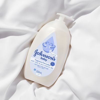 존슨즈 화이트 로션 500ml