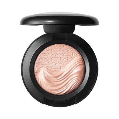 MAC 엑스트라 디멘션 아이섀도우 어 내추럴 플러트