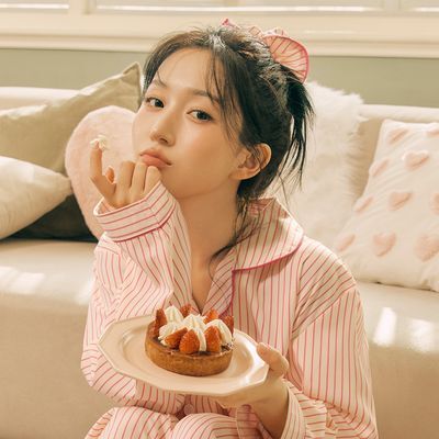 [해원 PICK] 도씨 실크핏 러브썸 긴팔 커플 잠옷 세트 