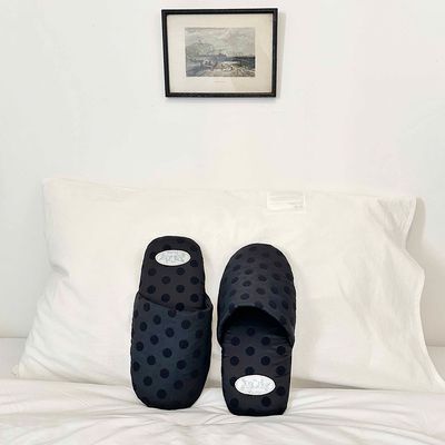 푸펫 큐티 도트 룸슈즈 실키블랙
