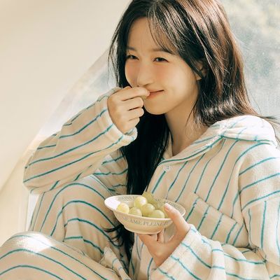 [해원 Pick] 도씨 플러피 크리미 긴팔 커플 수면 잠옷 세트