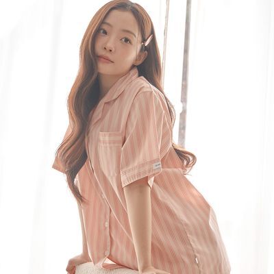 [곽민경 PICK] 오프아워 타이드리듬 글로시피치 반팔 잠옷 세트 (M / L / XL)