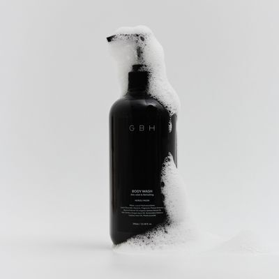 지비에이치 바디 워시 네롤리 머스크 390ml