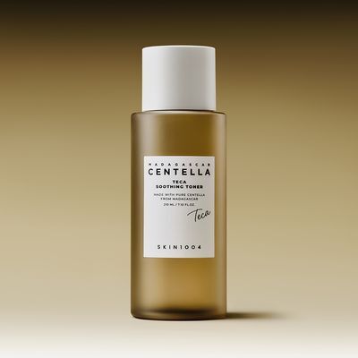 스킨1004 마다가스카르 센텔라 테카 수딩 토너 210ml