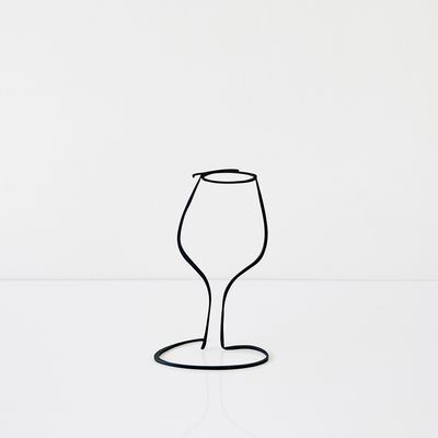 더닷 Drawing Wine Glass 2