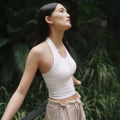 Frontline Banda Halterneck Crop Top