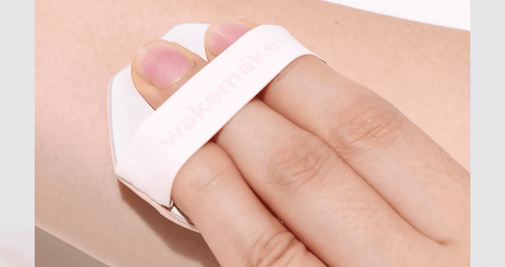 WAKEMAKE Skin Perfecting Cover Cushion - Cushion coréen