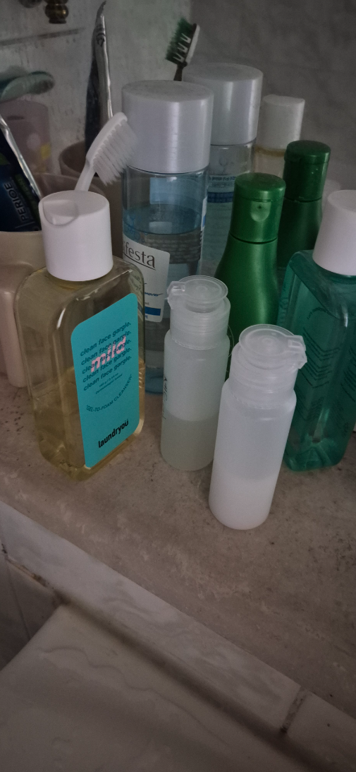 Гель-пенка для умывания Laundryou Clean Face Gargle Mild 160g